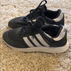 Women’s Adidas I-5923